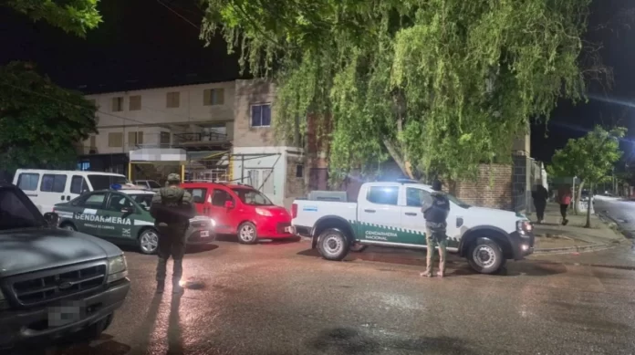 Detuvieron a un hombre con cocaína en el cuerpo en Neuquén